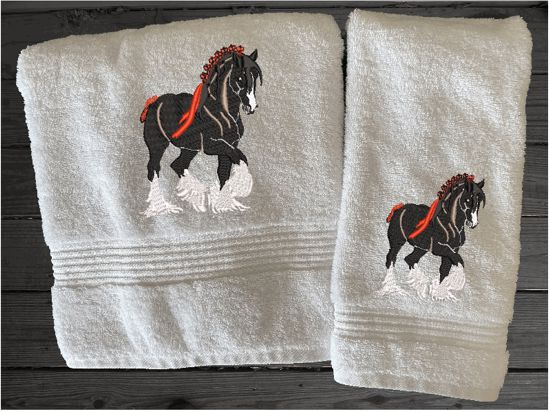 High Quality Luxury Turkish Towels durable soft and absorbent, finished edges with a decorative band. Set has 1 bath towel 27" x 55", 1 hand towel 16" x 27".  Embroidered with a custom design. You can personalize the bath towel with a name. These luxury towels will make a wonderful wedding gift, housewarming gift, or for your own bathroom decor. Borgmanns Creations