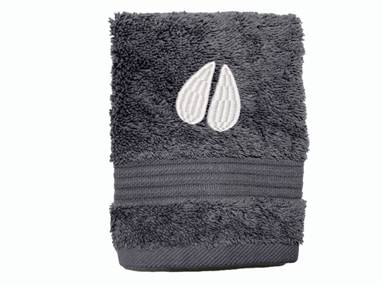 Gray washcloth,  Cow hoof print design embroidered on it. Just the towel set for the western living family, that farmhouse decor. This Luxury towel set of 3 towels 1 bath towel 27" x 50", 1 hand towel 16" x 27", 1 wash cloth 13" x 13". Personalize the towel set with a name and an initial - Borgmanns Creations