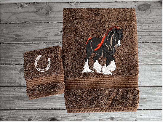 Brown bath towel and washcloth, Clydesdale design is the perfect design for the western living family, that enjoys a team of horses pulling a wagon, that farmhouse decor. This Luxury western theme towel set of 3 towels 1 bath towel 27" x 55", 1 hand towel 16" x 27", 1 wash cloth 13" x 13". Personalize the bath towel towel with a name and initialon the washcloth Borgmanns Creations