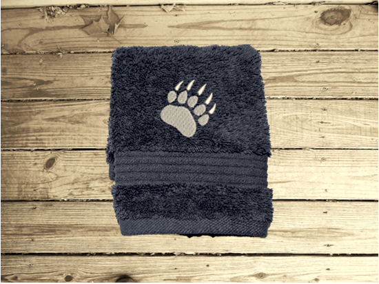 Gray washcloth, embroidered bear design the perfect design for the outdoor living family. This Luxury theme towel set of 3 towels 1 bath towel 27" x 50", 1 hand towel 16" x 27", 1 wash cloth 13" x 13". You can personalize the towel set with a name and name on the washcloth or just designs. Borgmanns Creations