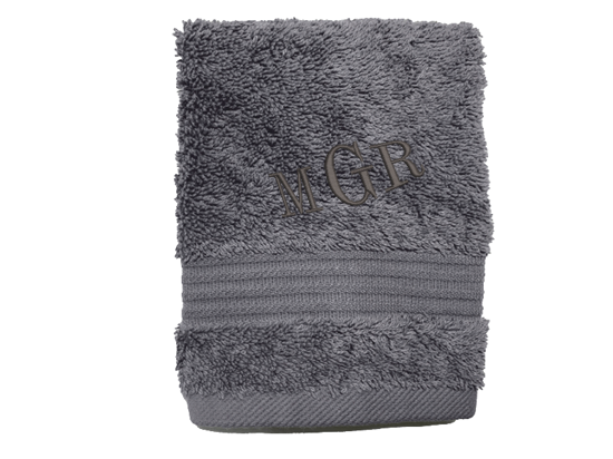 Personalized luxury soft and absorbent gray washcloth, set has 3 towels 1 bath towel 30" x 50", 1 hand towel 16" x 27",1 wash cloth 13" x 13". You can personalize the bah towel, a set with 3 embroidered initial for that special wedding gift, anniversary gift or home decor housewarming gift. - Borgmanns Creations