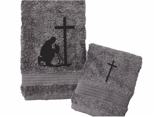 High Quality Luxury Gray Turkish hand and washcloth, durable soft and absorbent, finished edges with a decorative band. Set has 1 bath towel 27" x 55", 1 hand towel 16" x 27", 1 washcloth 13" x 13". Embroidered with a custom design. You can personalize the towel set with a name and an initial on the washcloth or just the designs. These luxury towels will make a wonderful wedding gift, housewarming gift, or for your own bathroom Borgmanns Creations