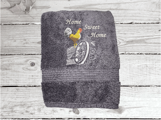 Gray bath  towel, rooster design is the perfect design for the country living family, that likes the outdoor life, for that farmhouse decor. This Luxury western theme towel set of 3 towels 1 bath towel 27" x 50", 1 hand towel 16" x 27", 1 wash cloth 13" x 13". You can personalize the towel set with a name and an initial - Borgmanns Creations