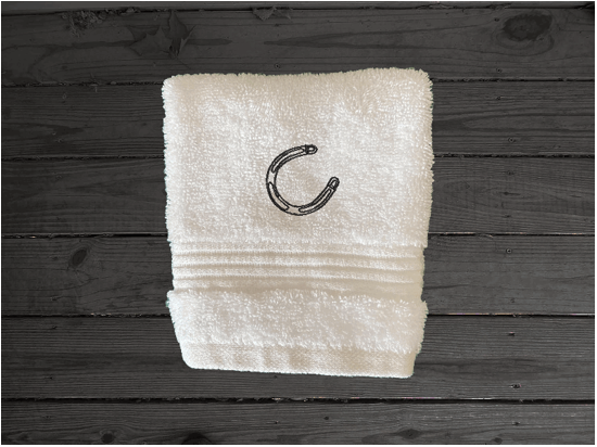 White washcloth, embroidered jumping horse is the perfect design for the horse living family, that English decor. This Luxury horse towel set of 3 towels 1 bath towel 27' x 50", 1 hand towel16" x 27", 1 wash cloth 13" x 13". You can personalize the towel set with a name and an initial on the wash cloth or just the designs - Borgmanns Creations