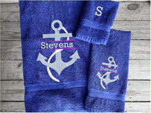 Load image into Gallery viewer, Blue bath towel set or individual towels, personalized name on anchor. This Luxury towel set of 3 towels 1 bath towel 27&quot; x 50&quot;,1 hand towel 16&quot; x 27&quot;, 1 washcloth 13&quot; x 13&quot;. Perfect design for your home, lake home or as a gift for a friend. Premium soft and absorbent towels make a wonderful home decor gift for a friend.  - Borgmanns Creations - 2
