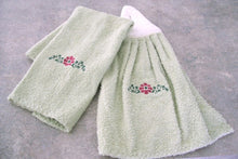 Load image into Gallery viewer, Green kitchen hand towel set - embroidered flower design for the kitchen decor - dish and hand towel set a gift for mom - embroidered flower on both towels and hand towel ( back side) is words &quot;have a nice day&quot; - cream color top, quilted material with a button hand towels 13&quot; x 21&quot; - hanging towel 16 1/2&quot; x 13&quot; - Borgmanns Creations - 5
