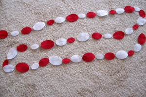 Holiday garland banner decoration for celebrating Valentines Day, Mothers Day or just a great decoration for any party - red and white felt ovals sewn together to made into a banner - there is 2ft of tie off at each end - Borgmanns Creations - 3