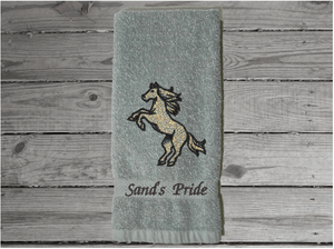 Gray bathroom hand towel - horse design western home decor - personalized horse lovers gift - embroidered hand towel - perfect western farmhouse design - gift for mom - bathroom or kitchen decor - Borgmanns Creations 2